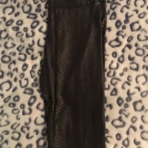 Black snake skin leggings (leather)